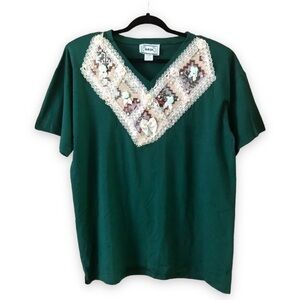 Vintage Basil Embellished Green T-Shirt Lace Bows Pearls Southwestern One Size